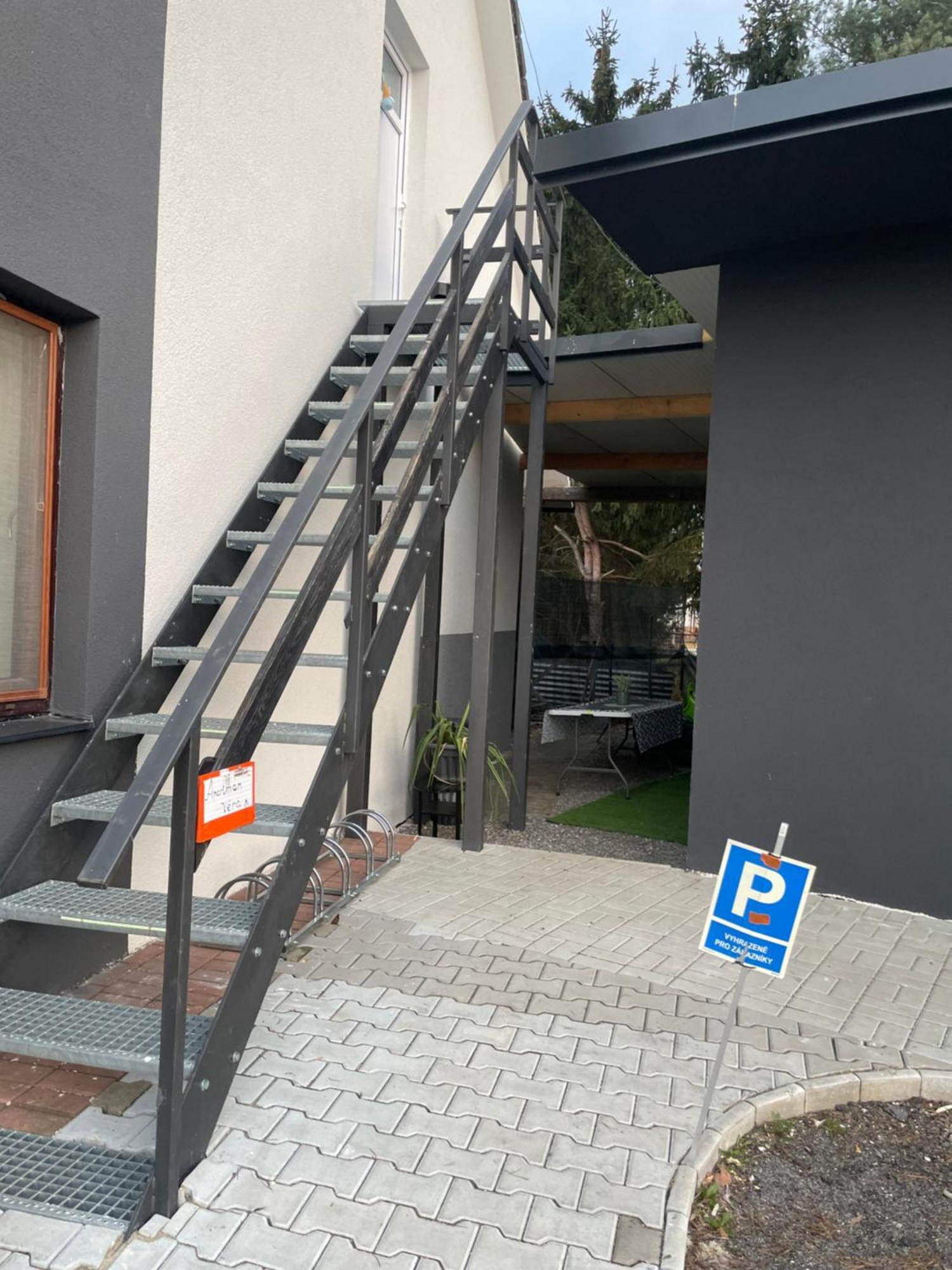 Apartman Vera Pardubice Bagian luar foto